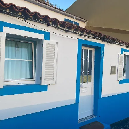 Nyaraló Relaxing House By The - Casa Rosa